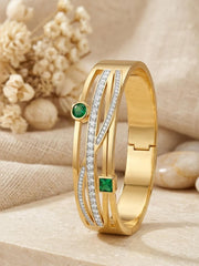 Elite Emerald Criss-Cross Kada