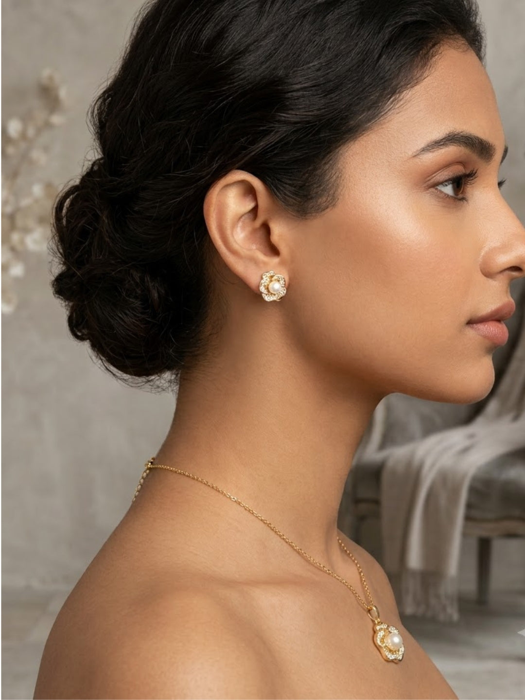 Rose Pearl Floral Necklace Set