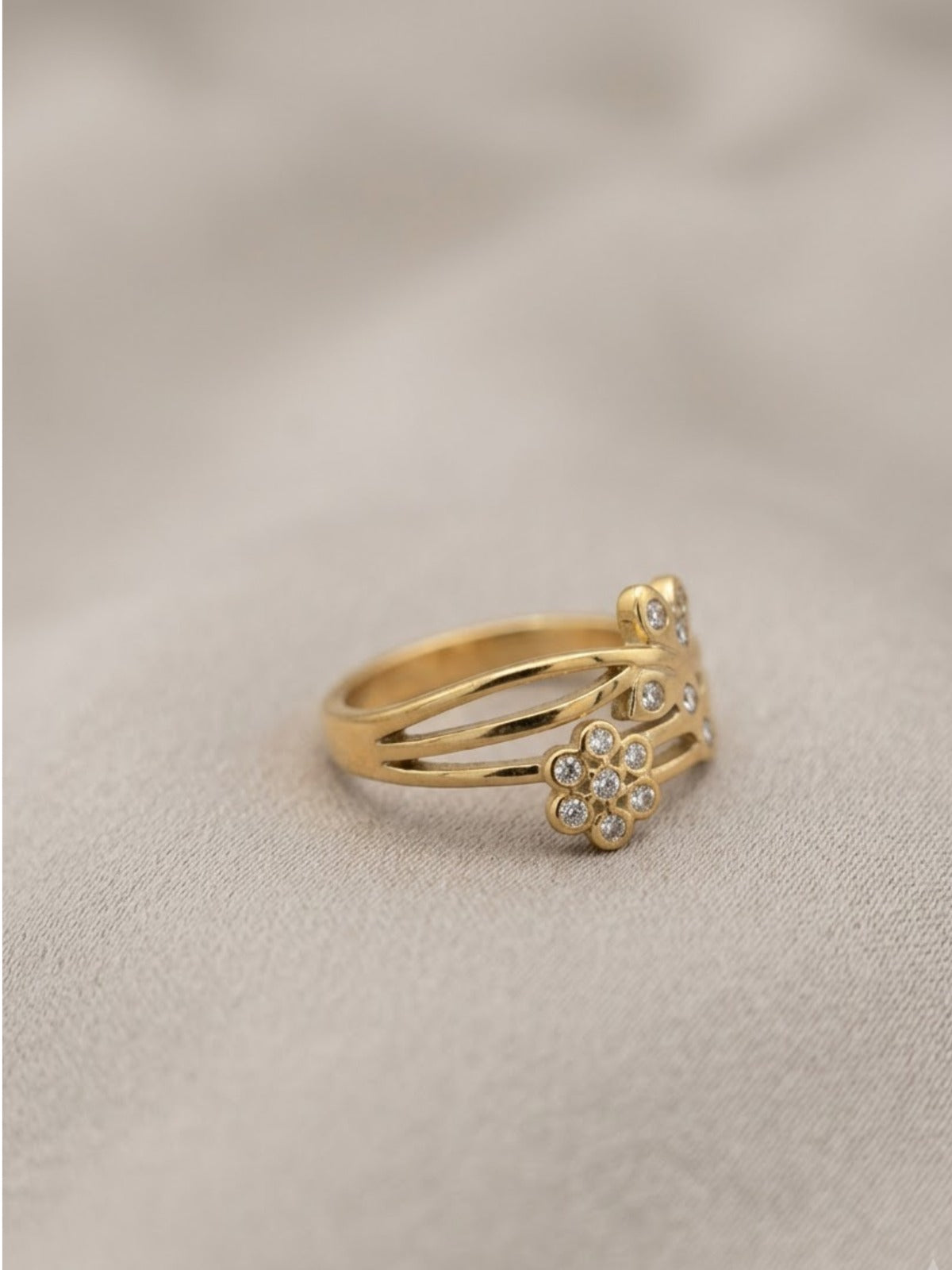 Flora Butterfly Crystal Ring