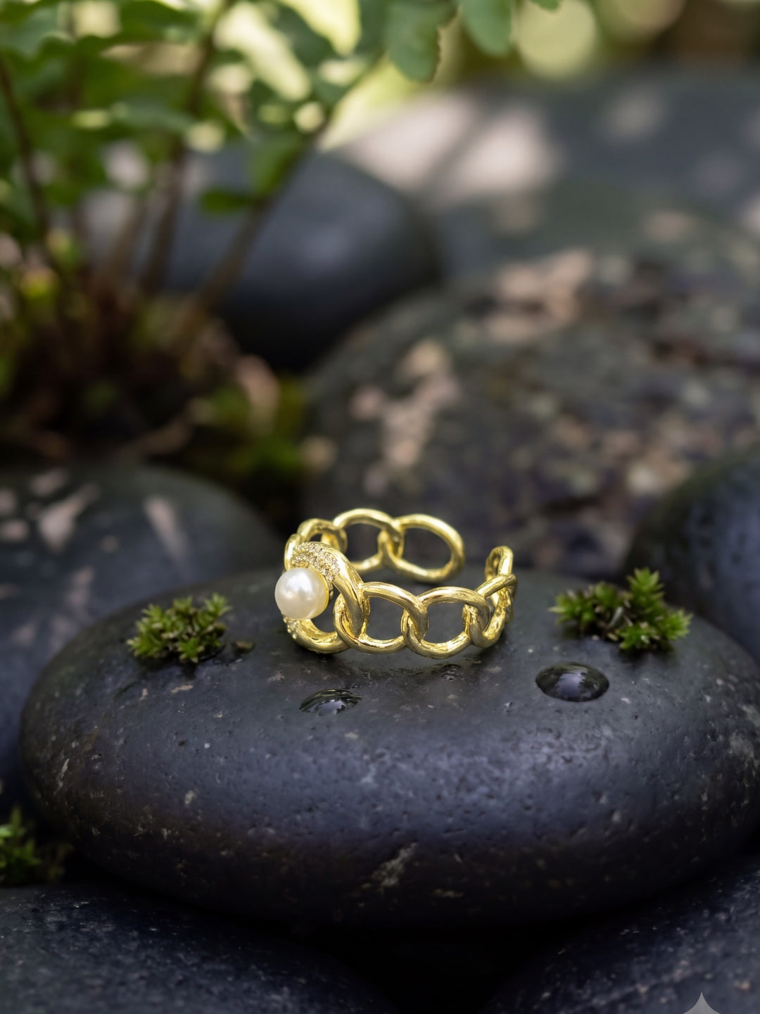 Chain Pearl Statement Ring