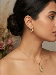 Glow Veil Gold Leaf Necklace Set