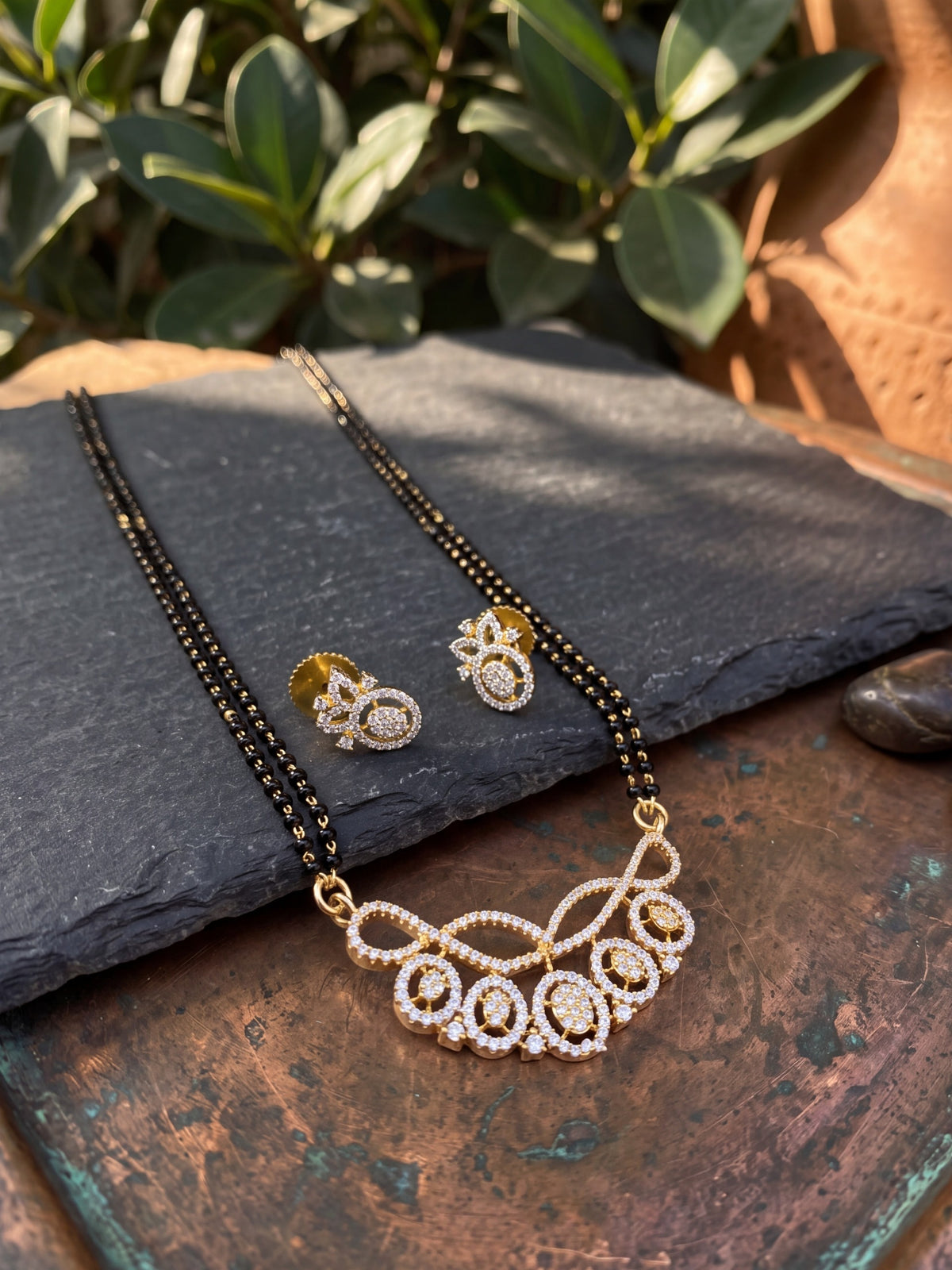 Rasika Curved Floral Mangalsutra Set
