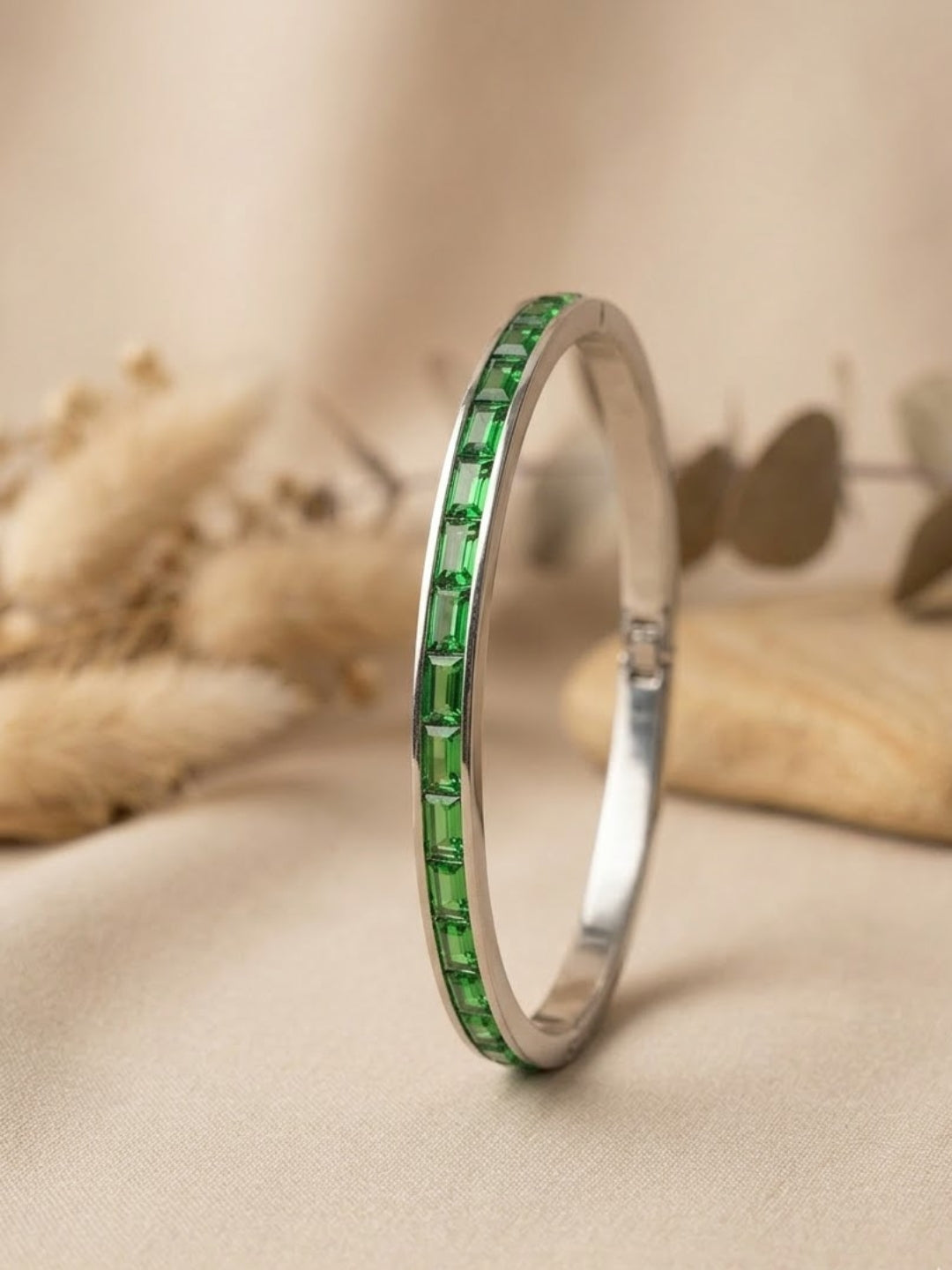 Spring Emerald Silver Kada
