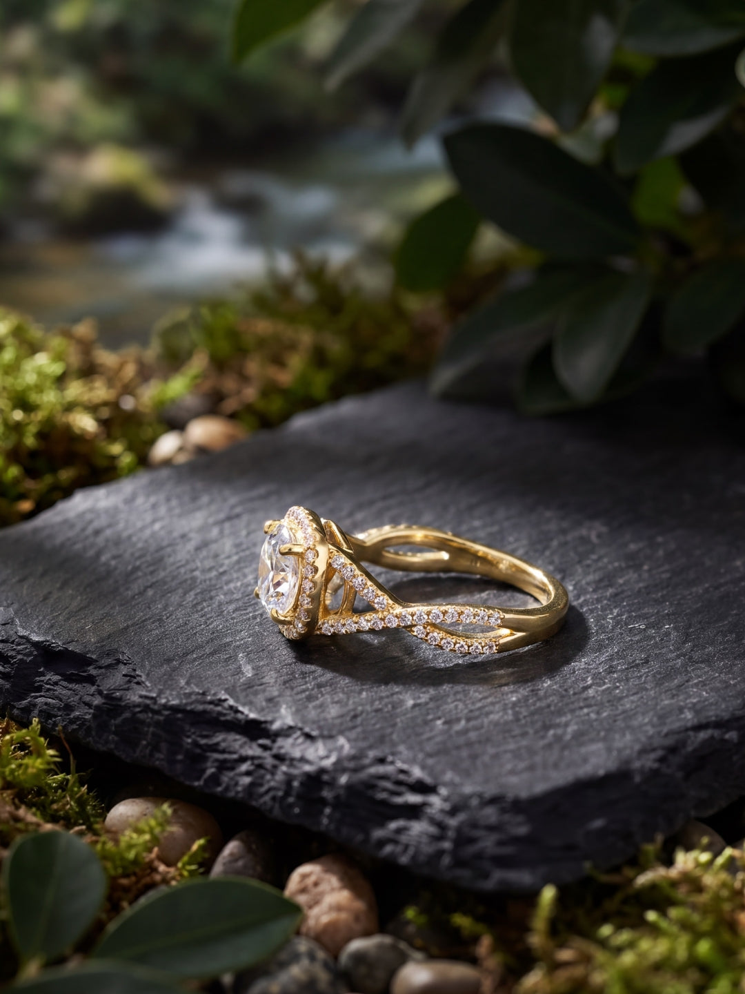 Diamond Glow Heart Halo Ring