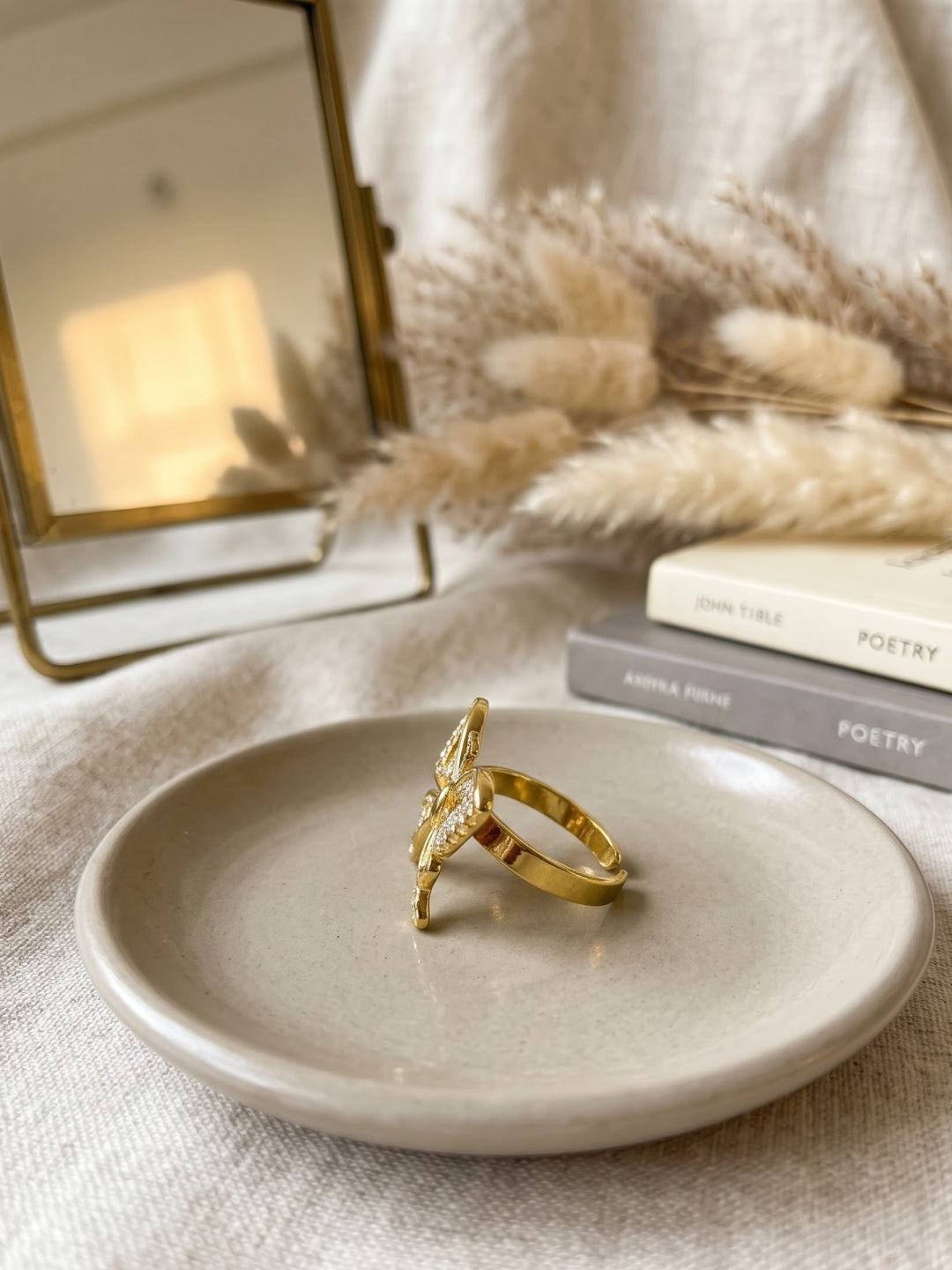 Rich Sunburst Medallion Ring