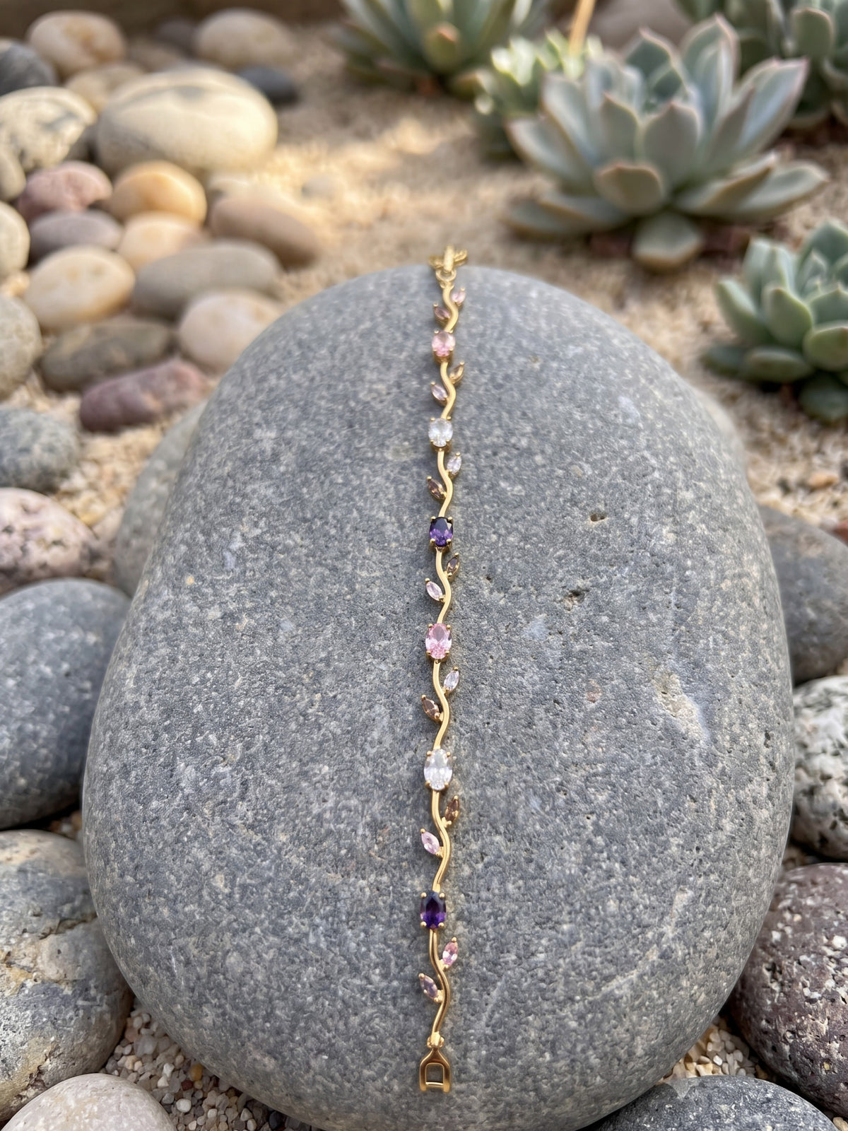 Tulip Love Wine Bracelet